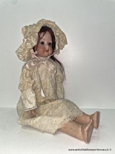 Antigua muñeca alemana Heubach 2755/09 de 1920 con cuerpo de cuero: altura 50 cm