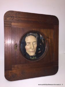 Rara e antica maschera funeraria sottotitolo: Antica maschera funebre 