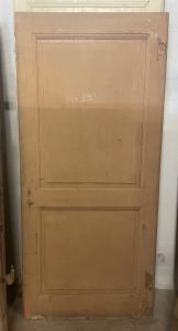 PTE147 - Puerta simple lacada, época del siglo XIX, medidas cm L 87 x H 190