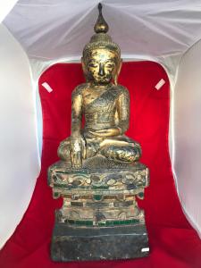 Antico Buddha in legno del ‘700