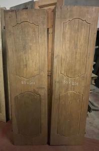 PTE148 - Antigua puerta sencilla de dos hojas, época del siglo XIX, medidas cm L 110 x H 201