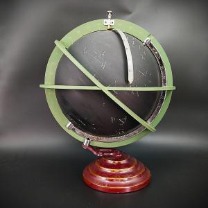 Raro globo celeste de los años 50