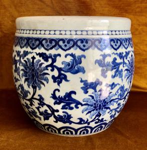 ANTIGUO CACHEPOT DE PORCELANA CHINA