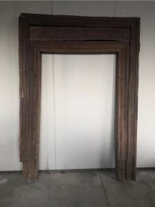 Antico portale indiano del 700 in teak