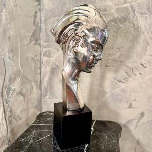 Perfil femenino – Cacciapuoti