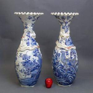 Par de Antiguos Jarrones Orientales - Origen Japón, Periodo principios del siglo XX