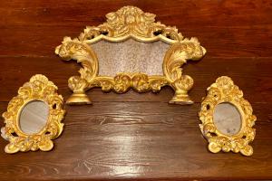 Cartaglorie in legno scolpito e dorato