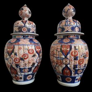 PAR DE POTICHES - IMARI - SIGLO XIX