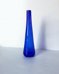 Jarrón de cristal azul de Murano