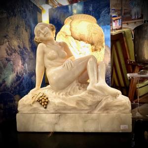Lámpara-escultura en alabastro