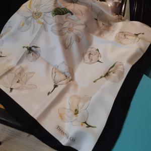 TIFFANY FOULARD
    