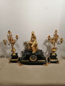 Orologio e candelabri in bronzo dorato trittico Francia seconda metà '800