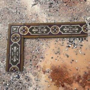 Cornice in cementina