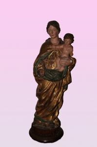 Estatua de madera 