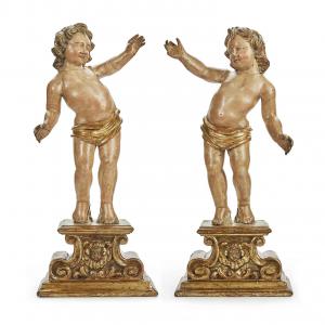 Coppia di Figure su Base Scolpita del 1700 