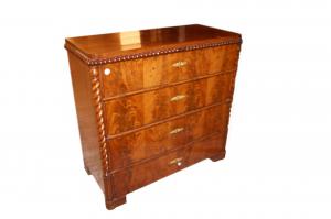 Cassettone in stile Biedermeier del Nord Europa del 1800 in pregiato legno di mogano