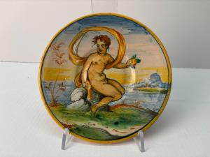 Piatto in maiolica , Venezia XVI secolo