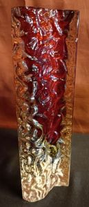 vaso in vetro di murano rosso